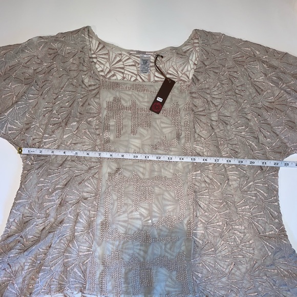 Vintage top by Language - Picture 14 of 15